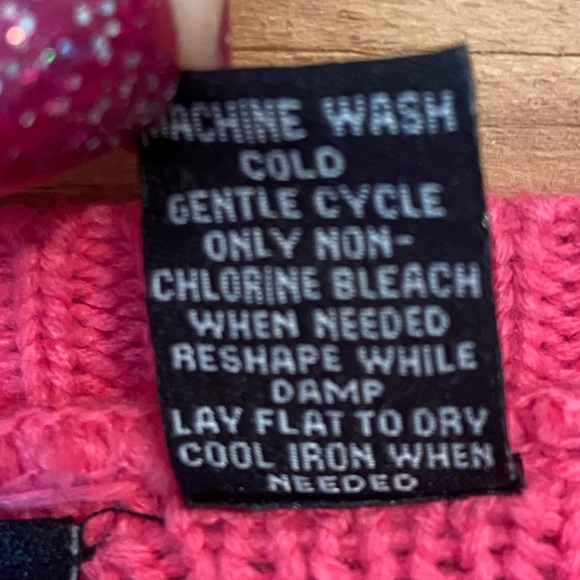 Free for All Long Sleeved Oversized Pink Sweater - Picture 6 of 6